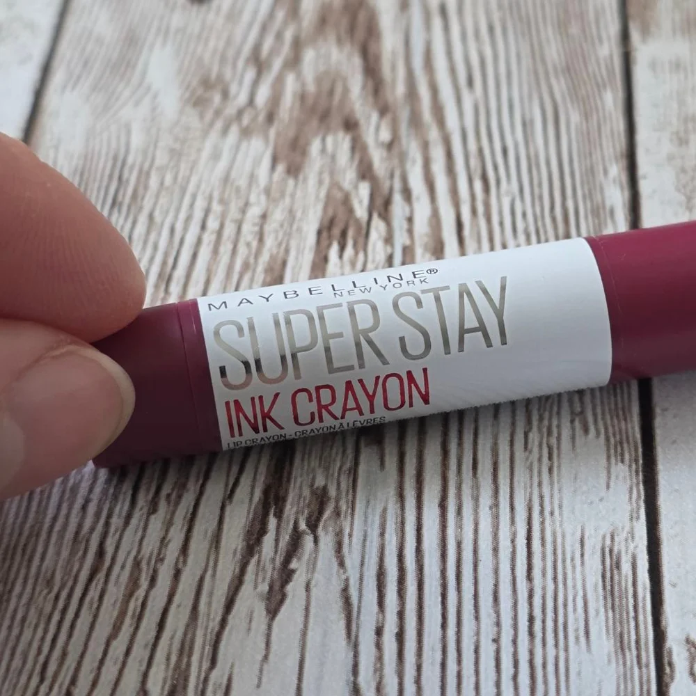 Women's Maybelline Super Stay Ink Crayon Lipstick 60 NWOT